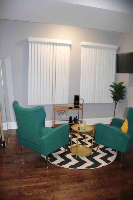 Upscale Apartment Westside Of Chicago Luaran gambar
